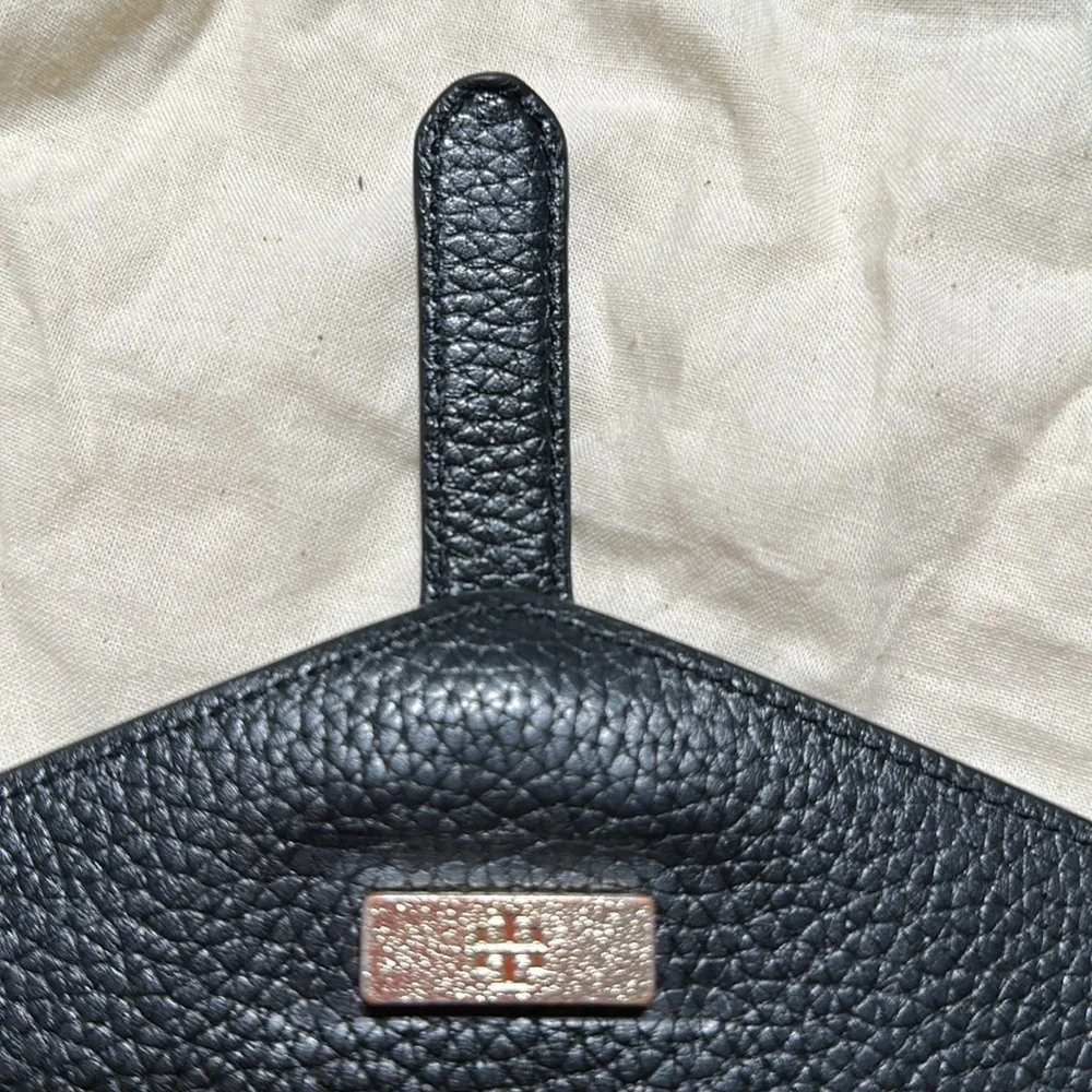 Tory Burch Crossbody - Picture 6 of 10